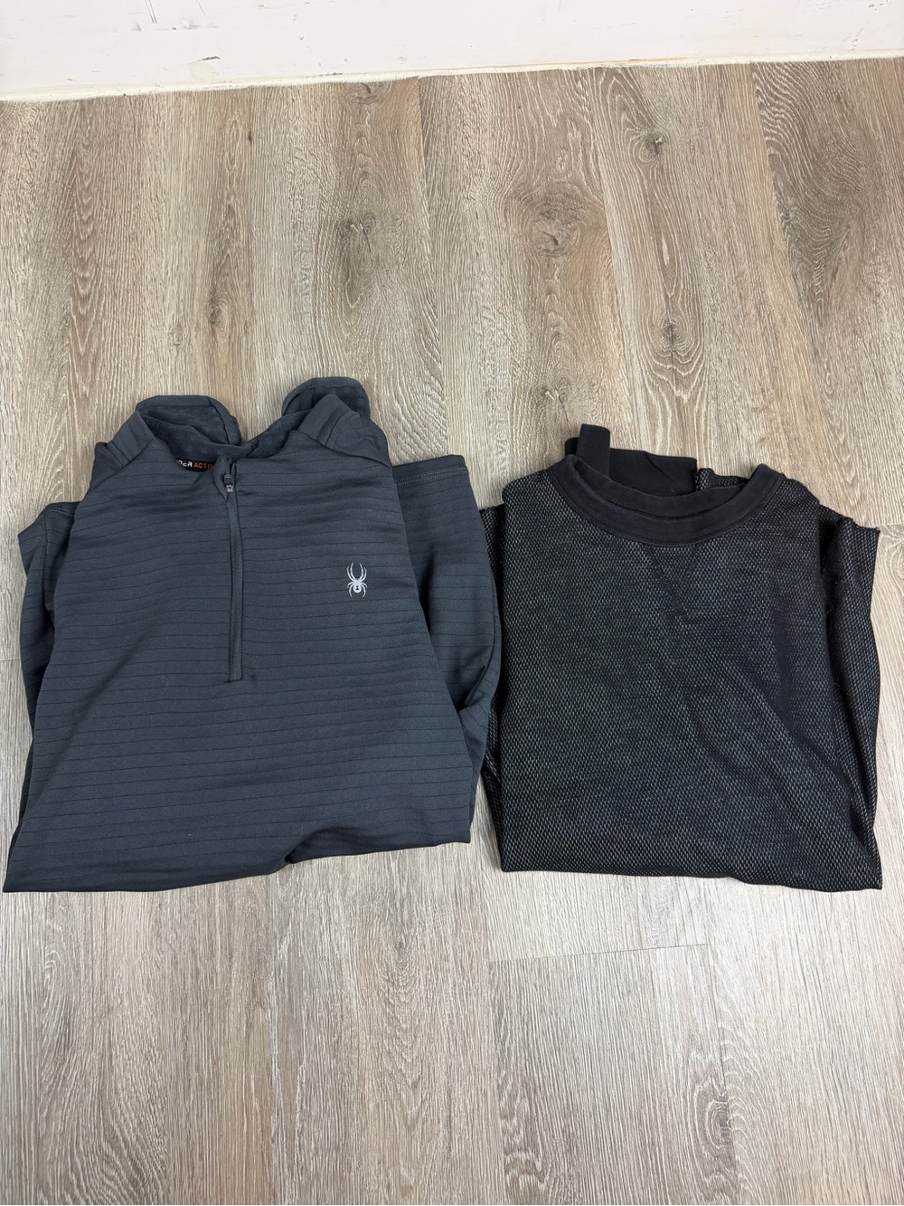 Spyder zip up active wear sweater/ Thermal SZ L preowned